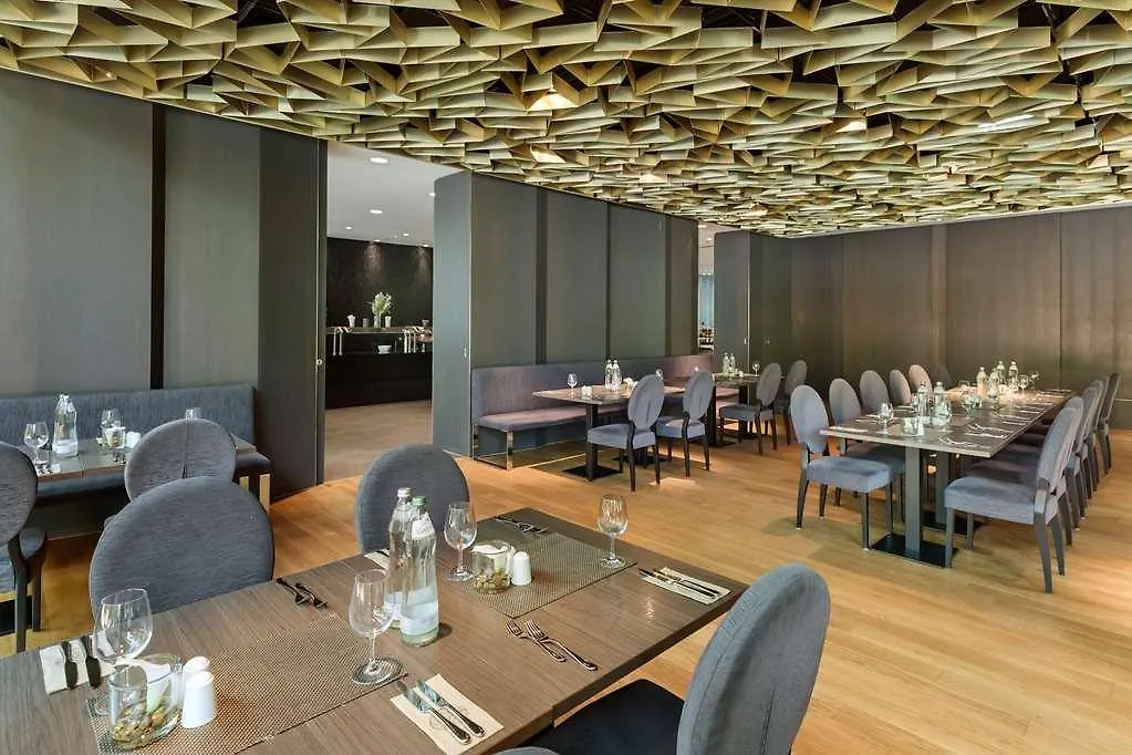 Doubletree By Hilton Vienna Schonbrunn Otel 0*,  Avusturya