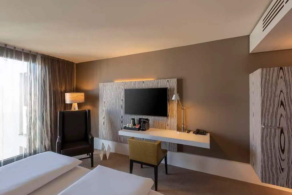 Doubletree By Hilton Vienna Schonbrunn Hotel 0*,  Austria