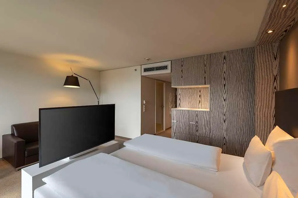 Doubletree By Hilton Vienna Schonbrunn Hotel Austria