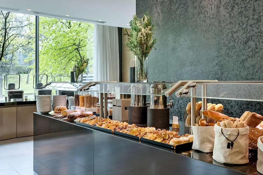 Doubletree By Hilton Vienna Schonbrunn Hotel 0*,  Austria