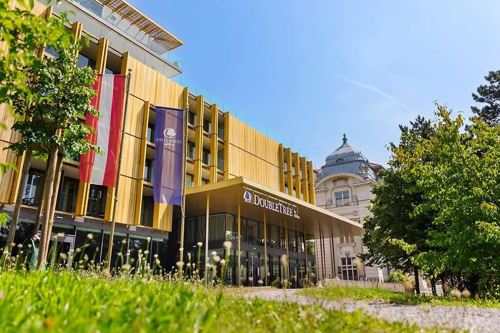 Doubletree By Hilton Vienna Schonbrunn Hotel